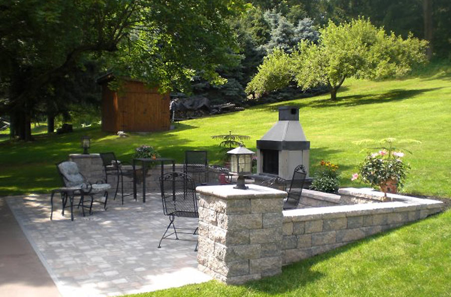 Buckwalter Landscaping, serving Berks County, PA - Patio construction